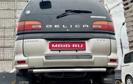 Mitsubishi Delica IV, 1997 год, 1 900 000 рублей, 6 фотография