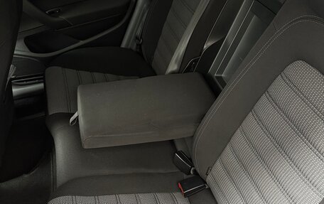 Volkswagen Polo VI (EU Market), 2018 год, 1 935 000 рублей, 19 фотография