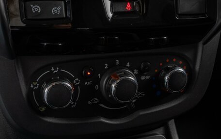 Renault Duster I рестайлинг, 2019 год, 1 299 000 рублей, 16 фотография