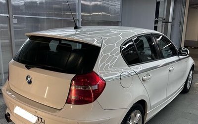 BMW 1 серия, 2010 год, 900 000 рублей, 1 фотография