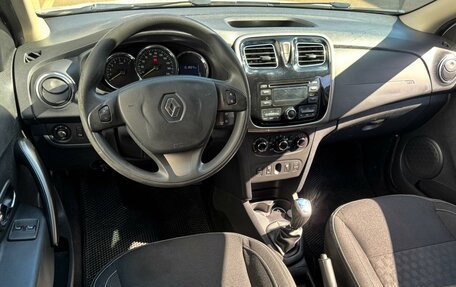 Renault Logan II, 2015 год, 699 000 рублей, 6 фотография