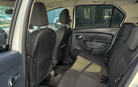 Renault Logan II, 2015 год, 699 000 рублей, 11 фотография