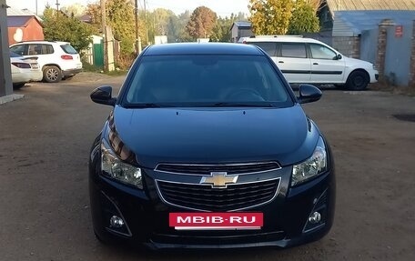 Chevrolet Cruze II, 2012 год, 700 000 рублей, 2 фотография