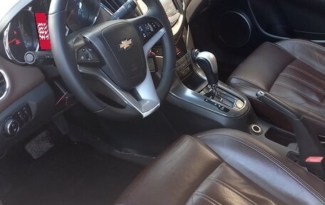 Chevrolet Cruze II, 2012 год, 700 000 рублей, 8 фотография