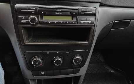 Skoda Yeti I рестайлинг, 2012 год, 850 000 рублей, 13 фотография