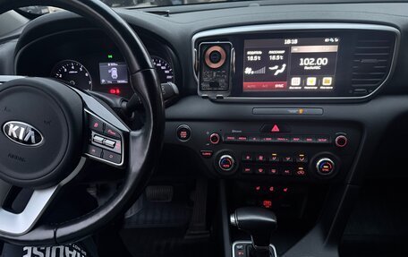 KIA Sportage IV рестайлинг, 2020 год, 2 150 000 рублей, 4 фотография