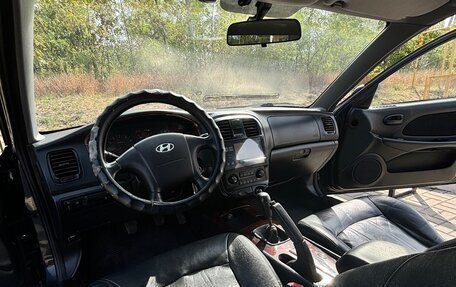 Hyundai Sonata IV рестайлинг, 2005 год, 550 000 рублей, 3 фотография