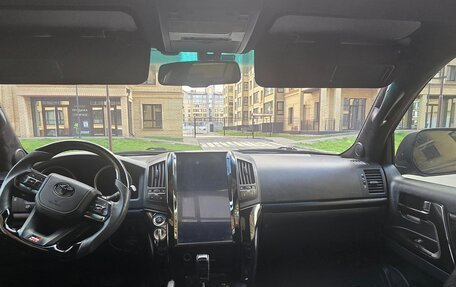 Toyota Land Cruiser 200, 2010 год, 3 600 000 рублей, 7 фотография