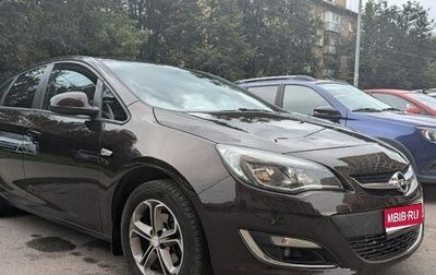 Opel Astra J, 2014 год, 830 000 рублей, 1 фотография