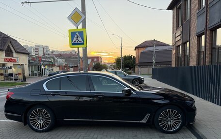 BMW 7 серия, 2017 год, 3 800 000 рублей, 13 фотография