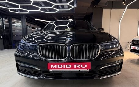 BMW 7 серия, 2017 год, 3 800 000 рублей, 10 фотография