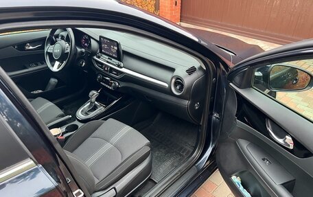 KIA Cerato IV, 2022 год, 2 600 000 рублей, 6 фотография