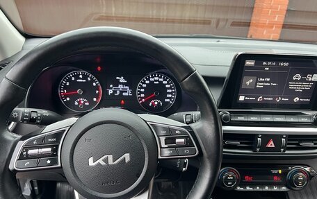 KIA Cerato IV, 2022 год, 2 600 000 рублей, 5 фотография