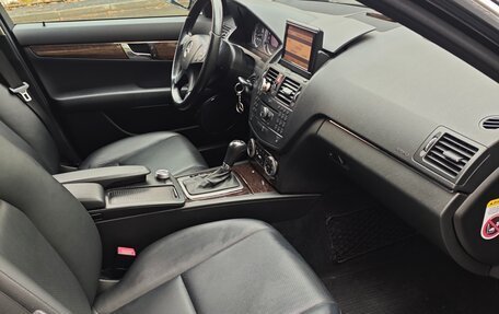 Mercedes-Benz C-Класс, 2008 год, 1 000 000 рублей, 11 фотография