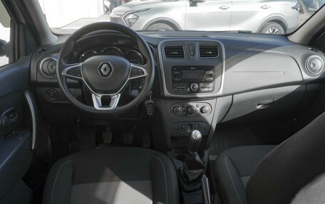 Renault Sandero II рестайлинг, 2019 год, 1 149 000 рублей, 6 фотография