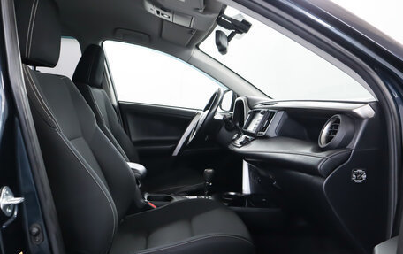 Toyota RAV4, 2019 год, 2 650 000 рублей, 14 фотография