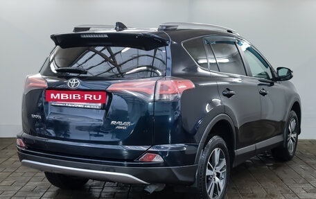 Toyota RAV4, 2019 год, 2 650 000 рублей, 4 фотография