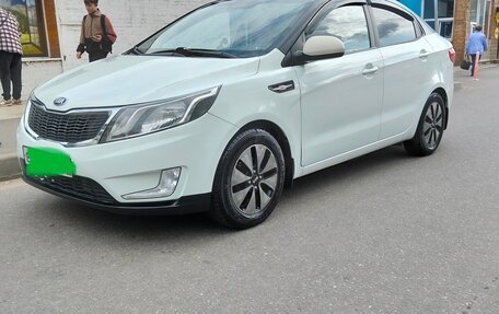 KIA Rio III рестайлинг, 2014 год, 895 000 рублей, 4 фотография