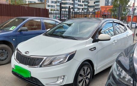 KIA Rio III рестайлинг, 2014 год, 895 000 рублей, 2 фотография