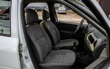 Renault Logan I, 2014 год, 700 000 рублей, 8 фотография