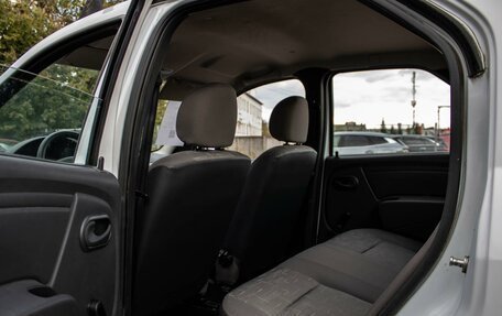 Renault Logan I, 2014 год, 700 000 рублей, 11 фотография