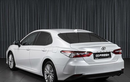 Toyota Camry, 2018 год, 2 597 000 рублей, 2 фотография