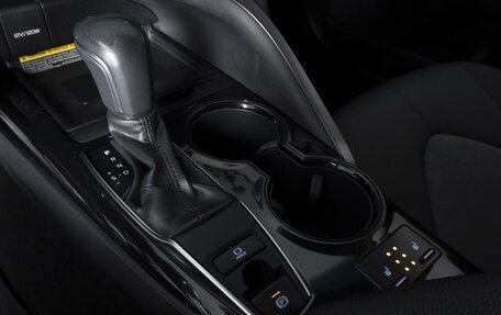 Toyota Camry, 2018 год, 2 597 000 рублей, 12 фотография
