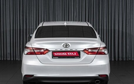 Toyota Camry, 2018 год, 2 597 000 рублей, 4 фотография