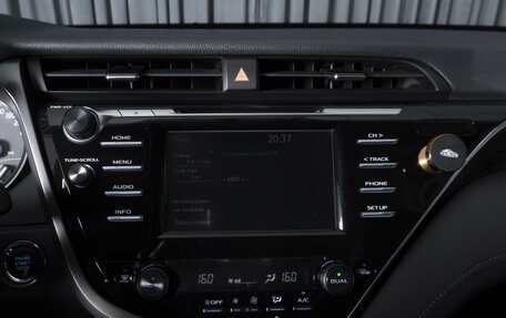 Toyota Camry, 2018 год, 2 597 000 рублей, 14 фотография