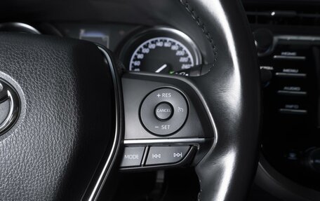 Toyota Camry, 2018 год, 2 597 000 рублей, 20 фотография