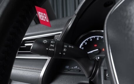 Toyota Camry, 2018 год, 2 597 000 рублей, 16 фотография