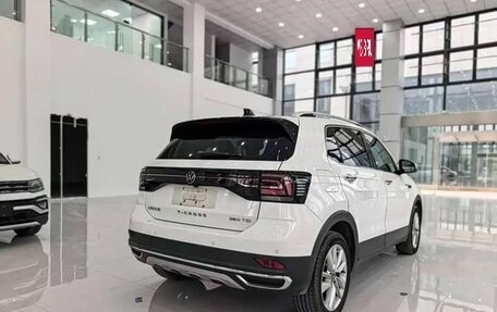 Volkswagen T-Cross I, 2022 год, 1 750 000 рублей, 4 фотография