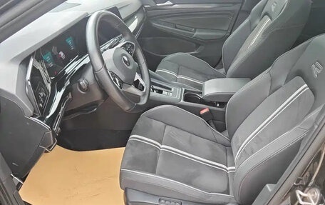 Volkswagen Golf VIII, 2021 год, 1 630 000 рублей, 12 фотография