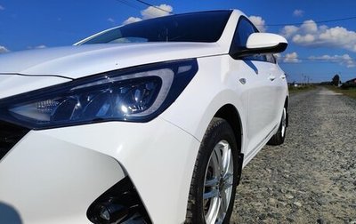 Hyundai Solaris II рестайлинг, 2021 год, 1 750 000 рублей, 1 фотография