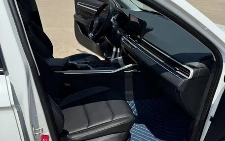 Geely Emgrand, 2022 год, 1 200 000 рублей, 10 фотография