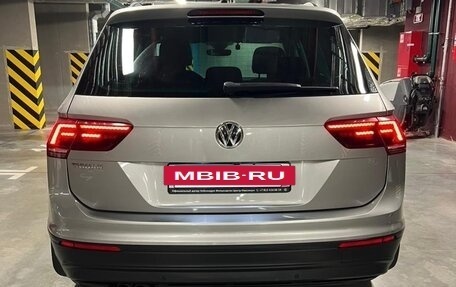 Volkswagen Tiguan II, 2019 год, 2 299 000 рублей, 4 фотография