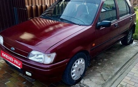 Ford Fiesta, 1995 год, 120 000 рублей, 2 фотография