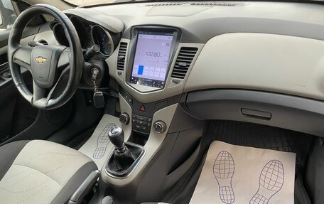 Chevrolet Cruze II, 2011 год, 479 000 рублей, 8 фотография