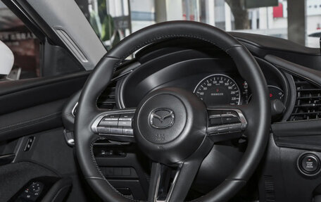 Mazda 3, 2025 год, 2 350 000 рублей, 10 фотография