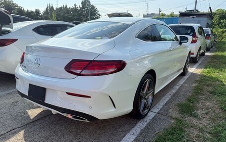 Mercedes-Benz C-Класс, 2017 год, 1 800 000 рублей, 4 фотография