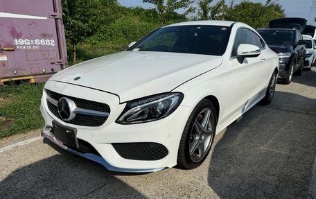 Mercedes-Benz C-Класс, 2017 год, 1 800 000 рублей, 3 фотография