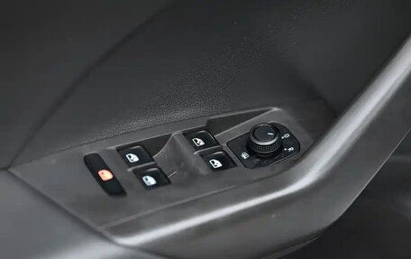 Volkswagen T-Cross I, 2021 год, 1 500 213 рублей, 14 фотография