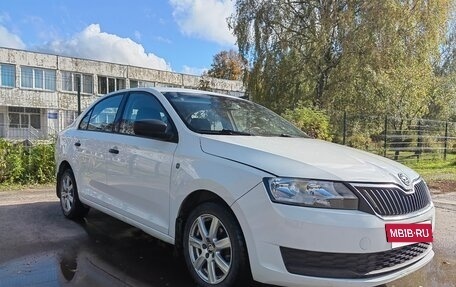 Skoda Rapid I, 2017 год, 650 000 рублей, 2 фотография