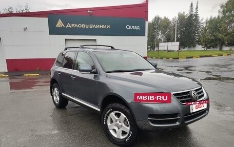 Volkswagen Touareg III, 2003 год, 850 000 рублей, 3 фотография