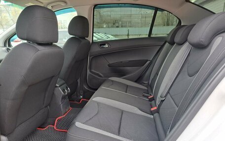 Peugeot 408 I рестайлинг, 2016 год, 749 000 рублей, 15 фотография