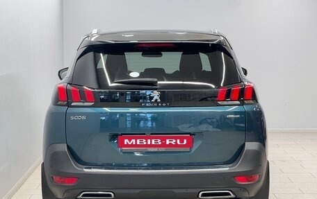 Peugeot 5008 II, 2018 год, 1 999 000 рублей, 4 фотография