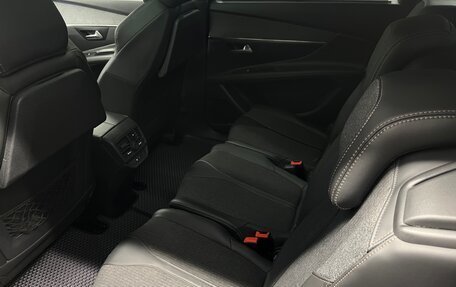 Peugeot 5008 II, 2018 год, 1 999 000 рублей, 11 фотография