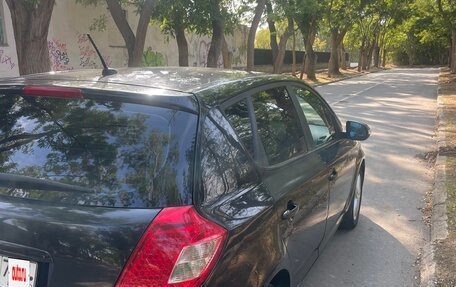 KIA cee'd I рестайлинг, 2010 год, 700 000 рублей, 6 фотография