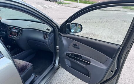 KIA Rio II, 2010 год, 735 000 рублей, 13 фотография