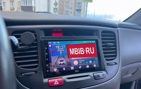 KIA Rio II, 2010 год, 735 000 рублей, 29 фотография